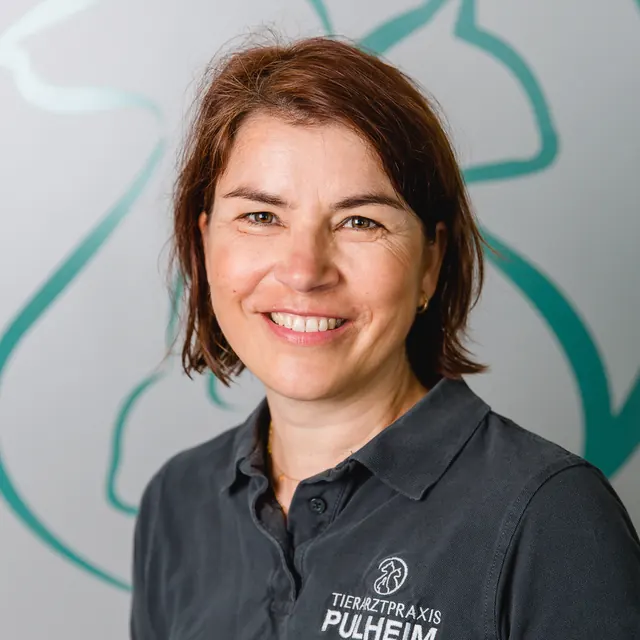 Anja Zimmer, Tierärztin