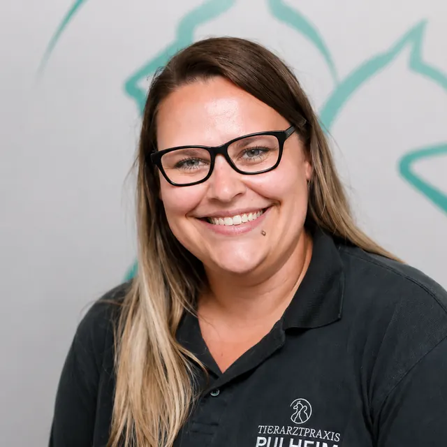 Katharina Lammert, Tiermedizinische Fachangestellte